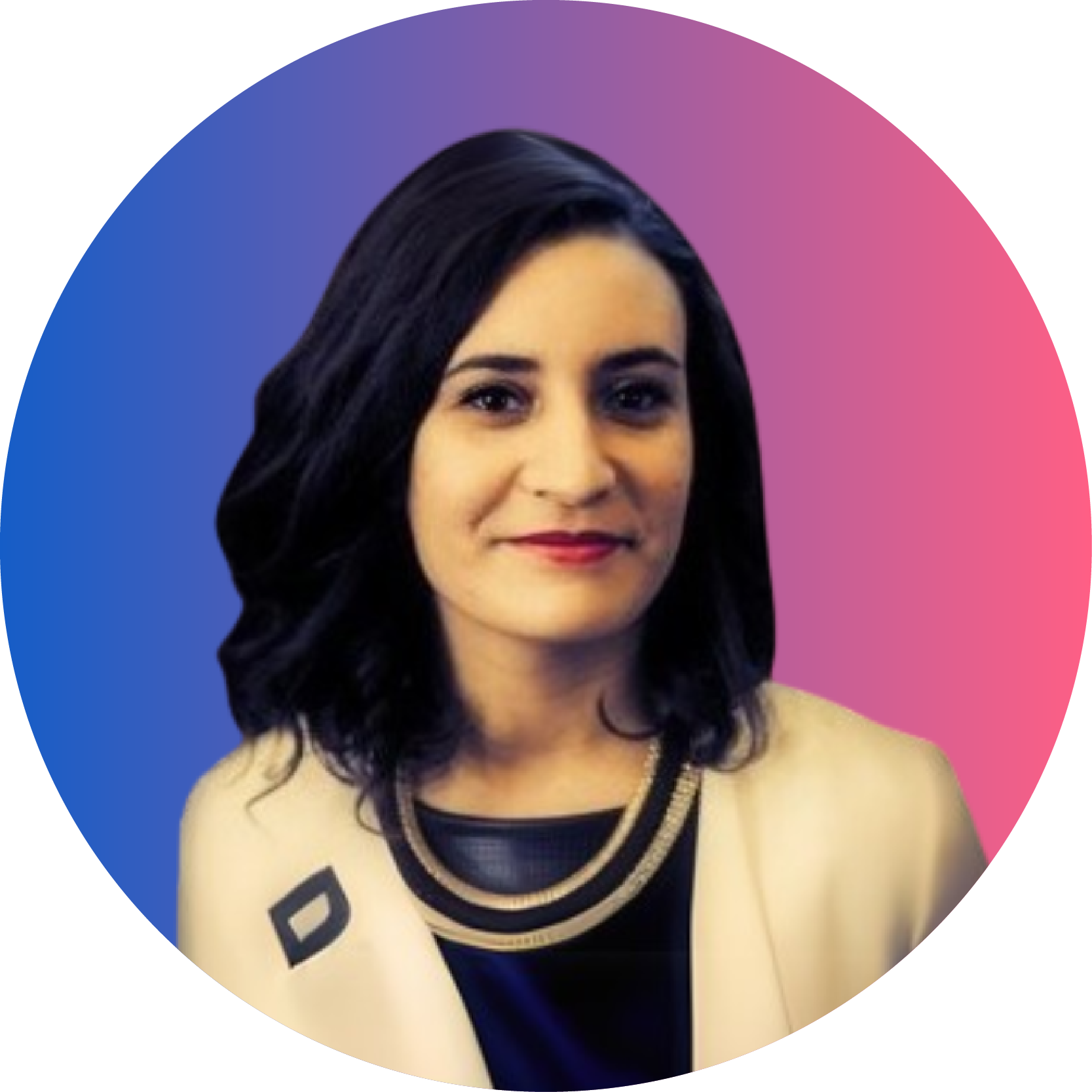 Dounia BOUKHEDA consultante en data gouvernance et projets data